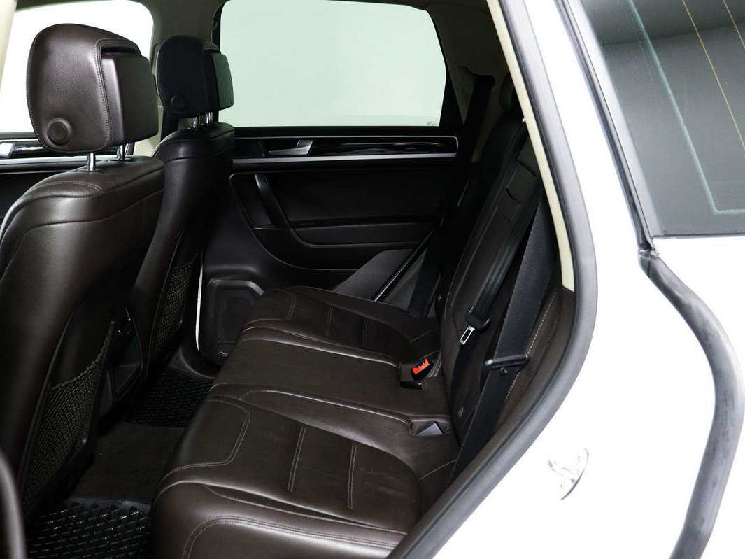Купить Volkswagen Touareg, 2012, 157 629 км, фото №12