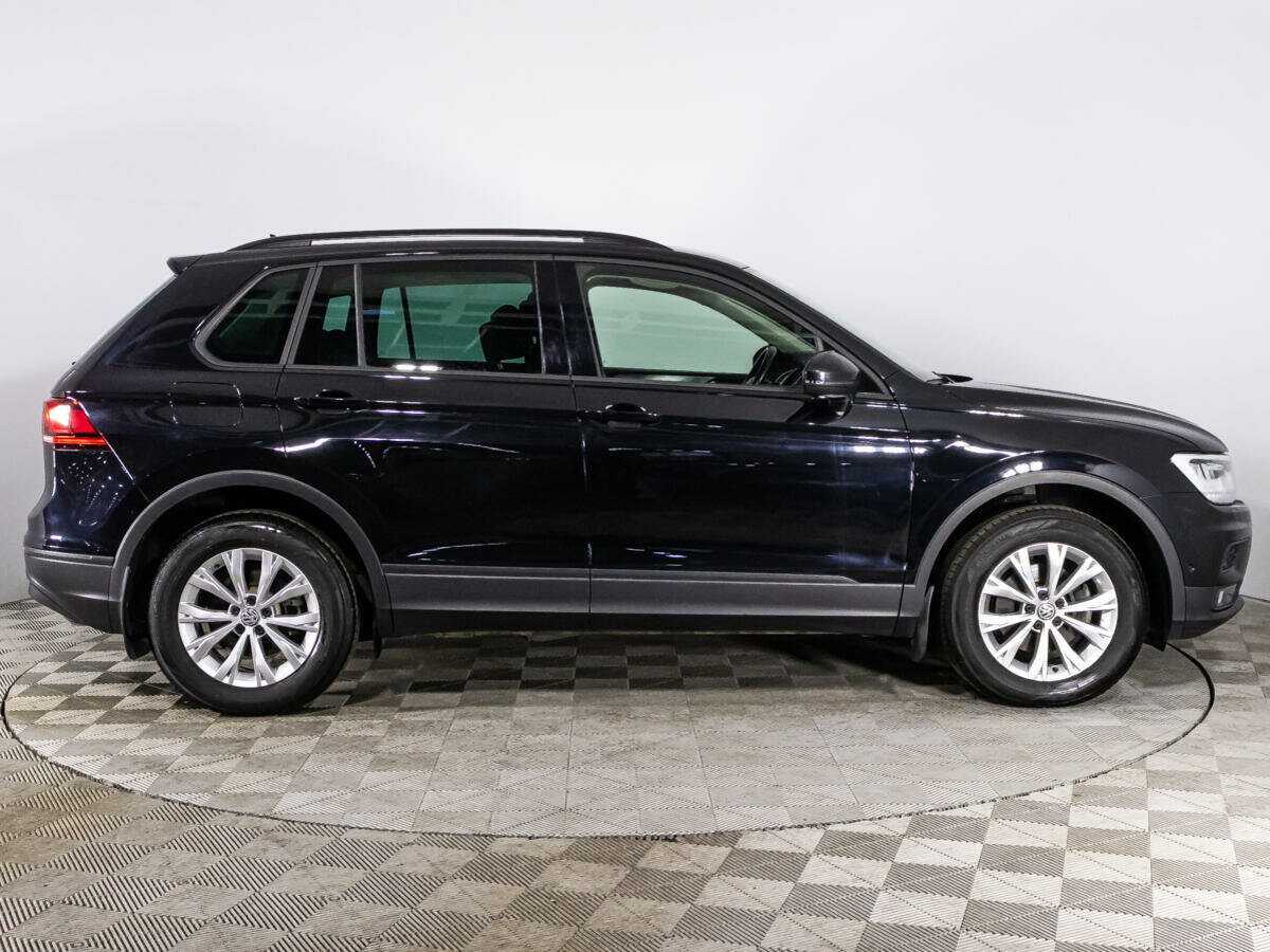 Купить Volkswagen Tiguan, 2019, 30 500 км, фото №4