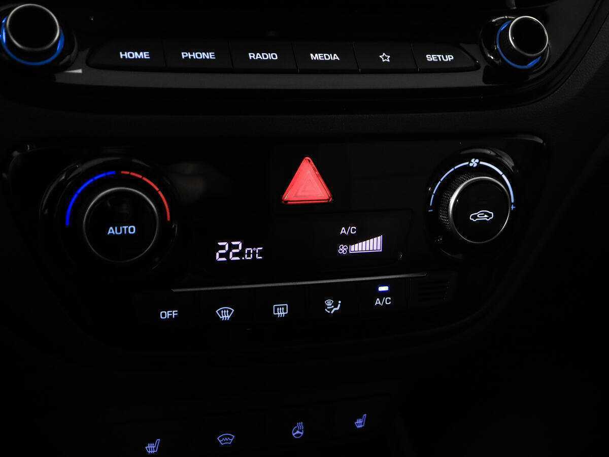 Купить Hyundai Solaris, 2020, 17 359 км, фото №16