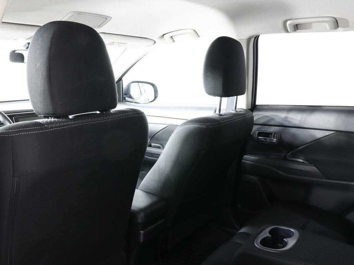 Купить Mitsubishi Outlander, 2018, 88 885 км, фото №12