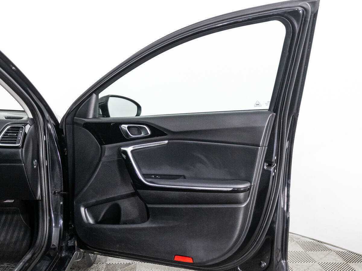 Купить Kia Ceed, 2019, 116 000 км, фото №25