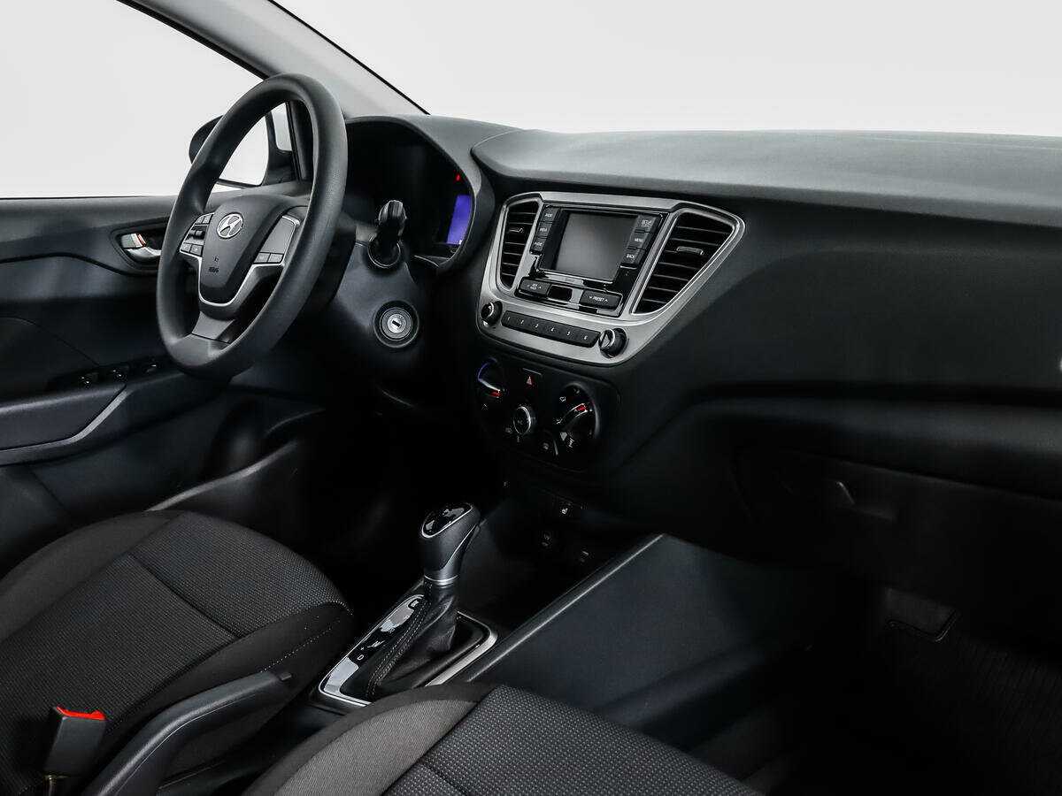 Купить Hyundai Solaris, 2021, 8 700 км, фото №11