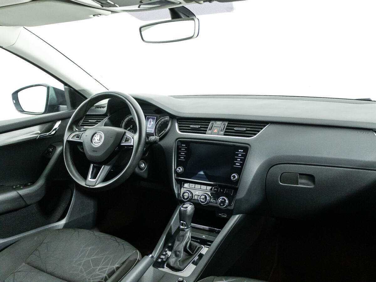 Купить Skoda Octavia, 2019, 59 562 км, фото №9