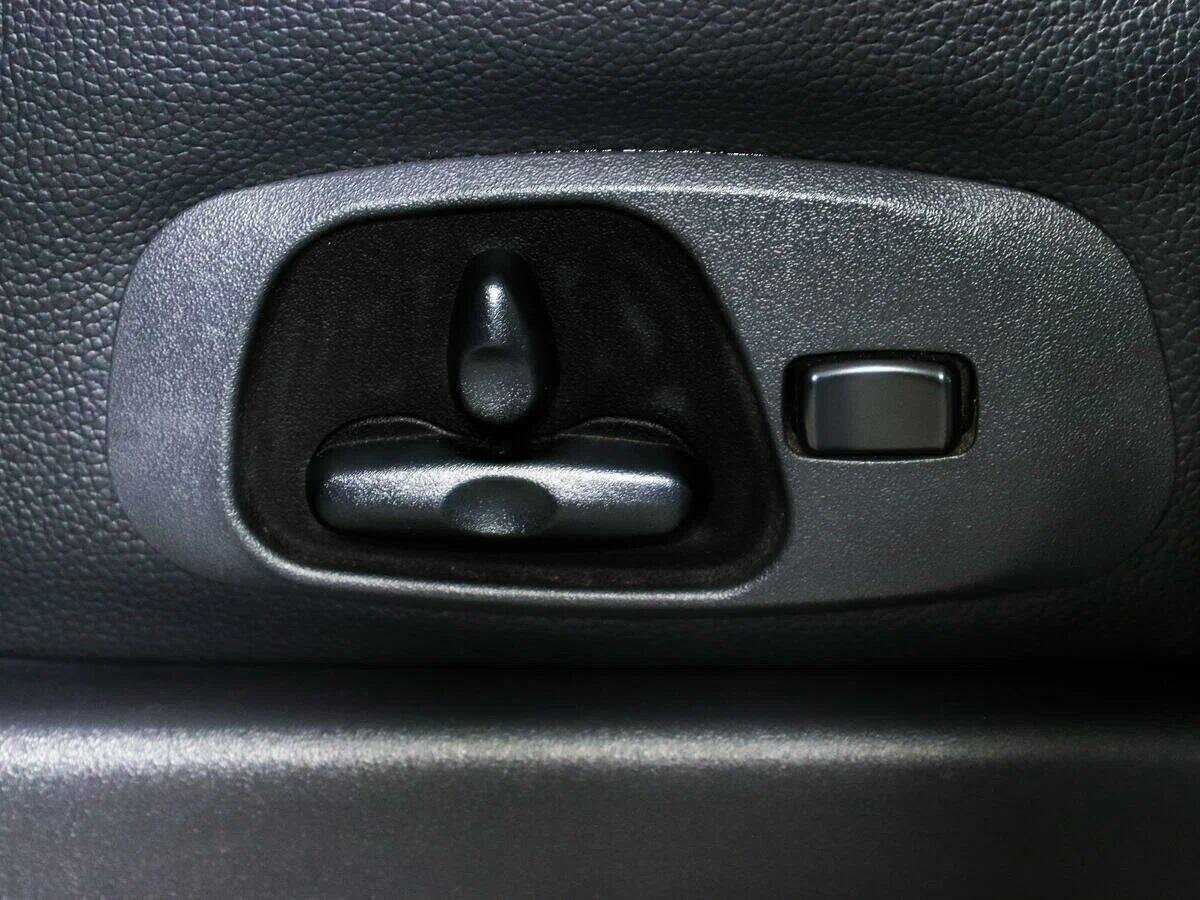 Купить Mitsubishi Pajero, 2013, 111 321 км, фото №15