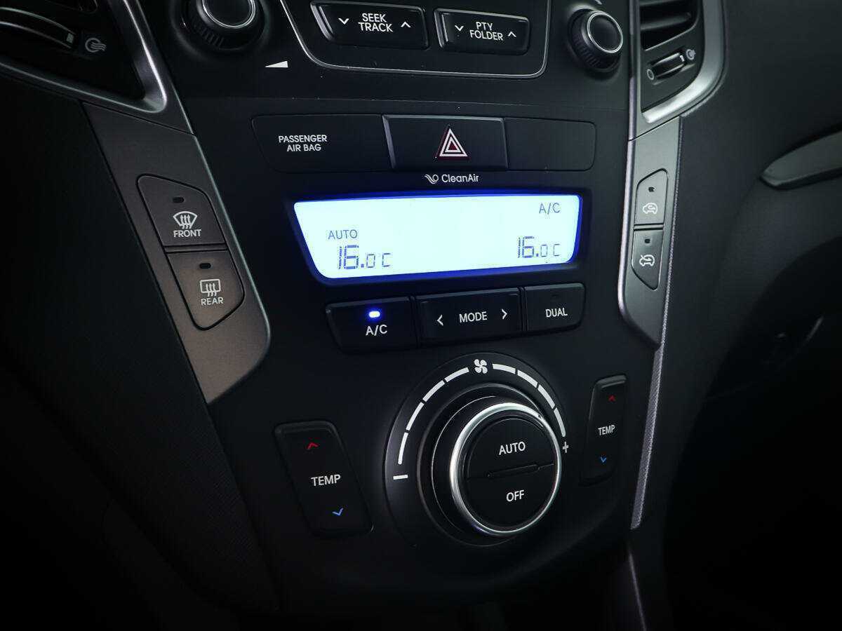 Купить Hyundai Santa Fe, 2012, 189 249 км, фото №12