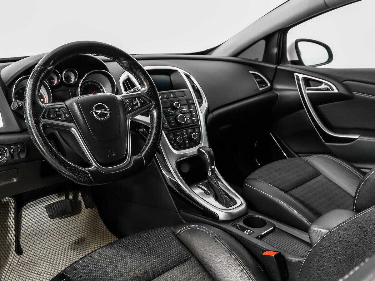 Купить Opel Astra GTC, 2014, 131 706 км, фото №9