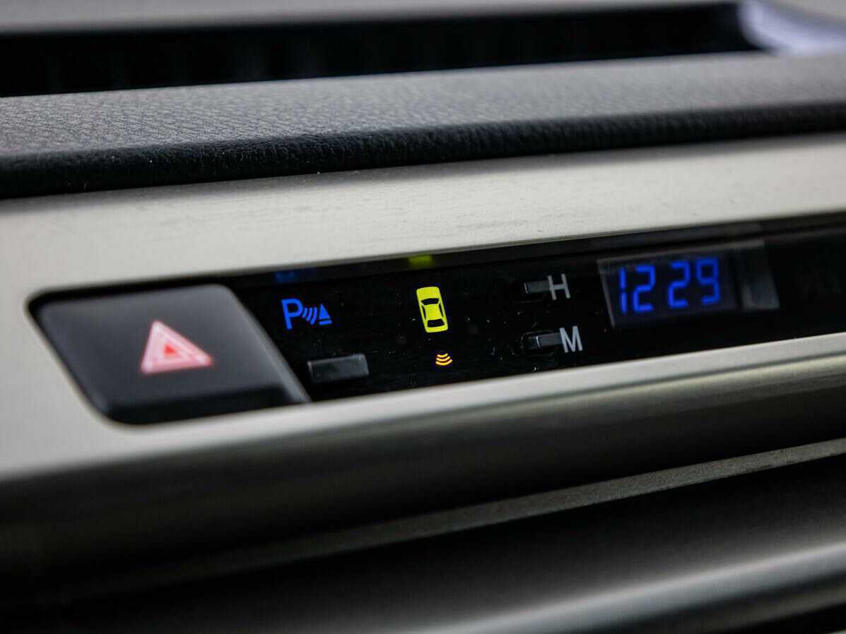 Купить Toyota RAV4, 2013, 208 414 км, фото №14