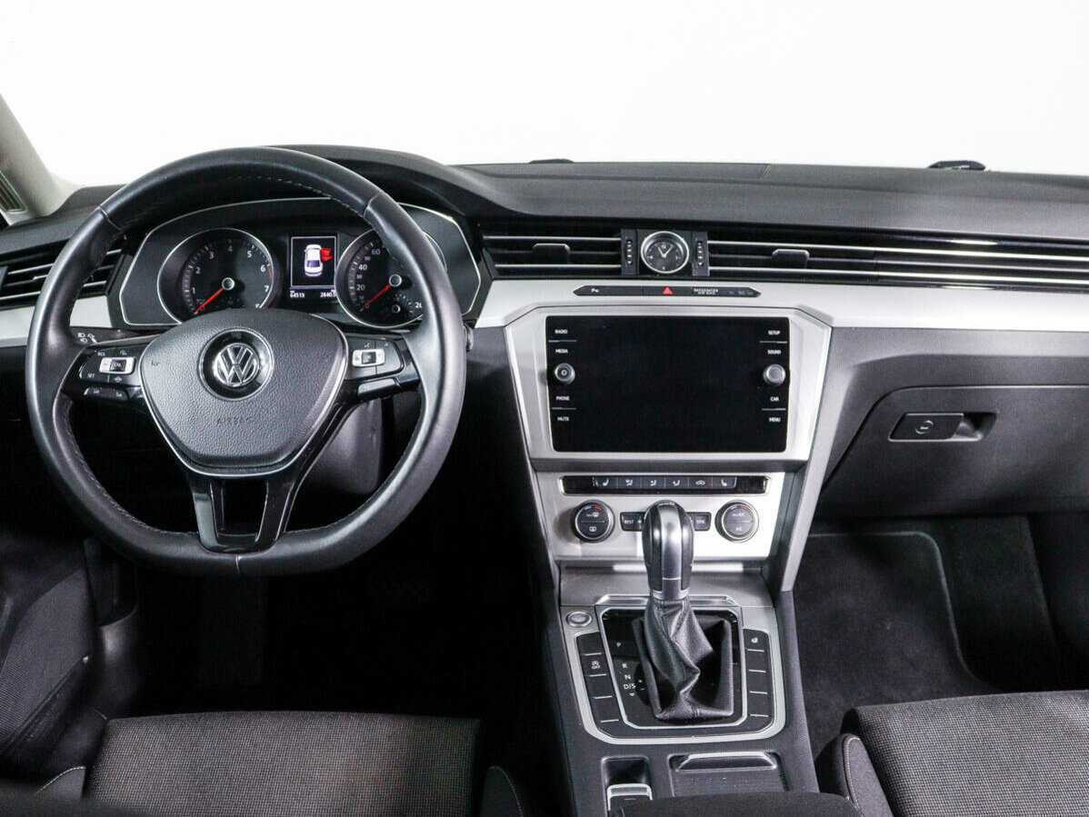 Купить Volkswagen Passat, 2019, 64 491 км, фото №10