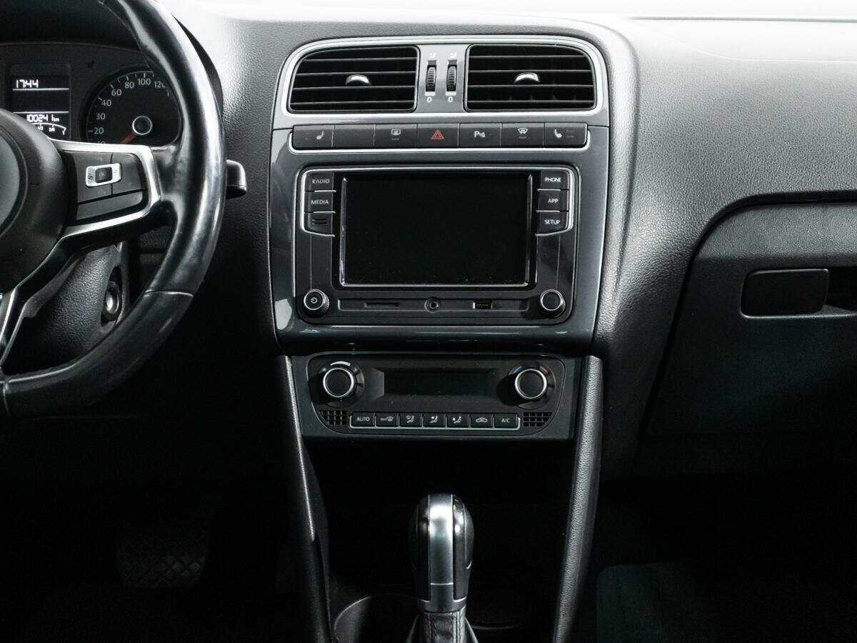 Купить Volkswagen Polo, 2019, 100 237 км, фото №14