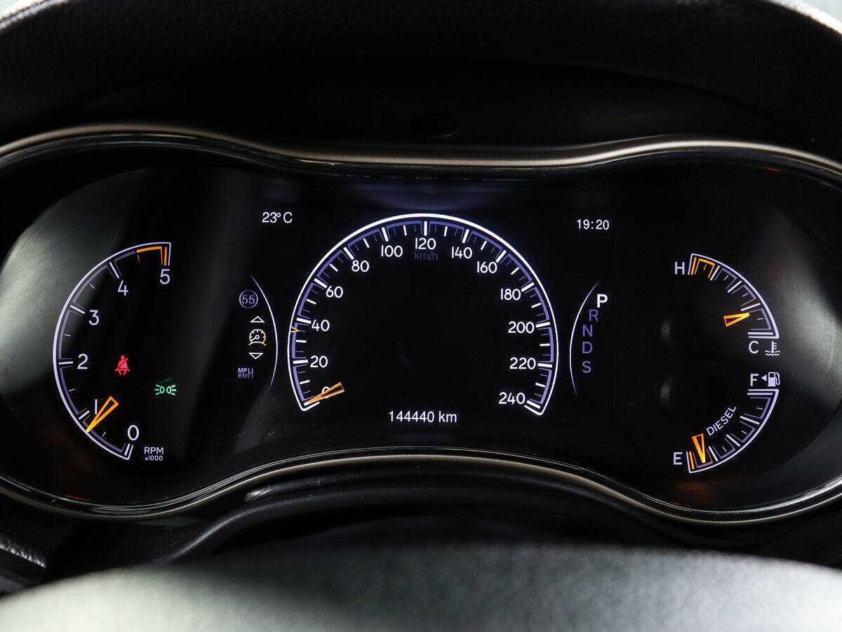 Купить Jeep Grand Cherokee, 2013, 144 000 км, фото №9