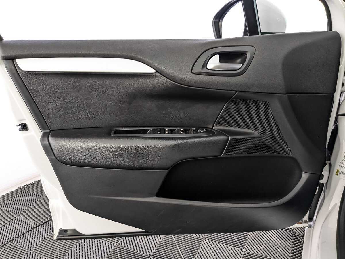 Купить Citroen C4, 2014, 136 324 км, фото №15