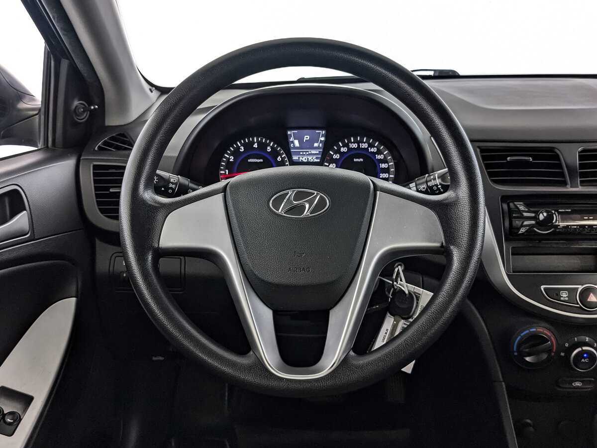 Купить Hyundai Solaris, 2013, 140 747 км, фото №18