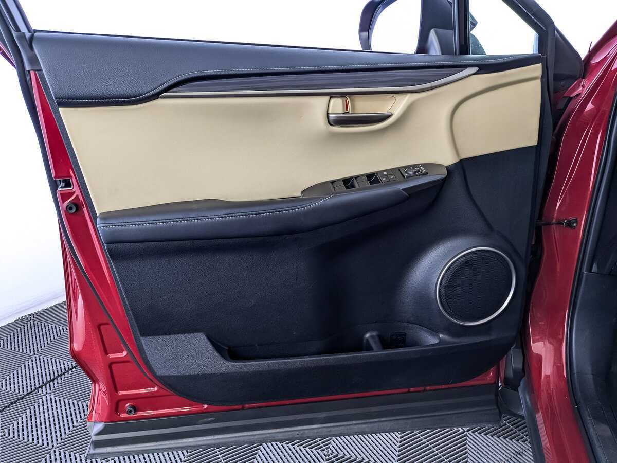 Купить Lexus NX 200, 2016, 72 500 км, фото №15