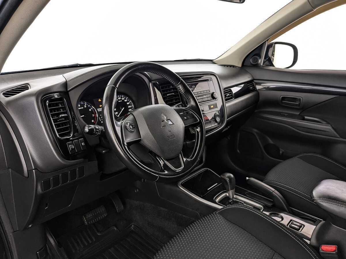 Купить Mitsubishi Outlander, 2018, 203 776 км, фото №11