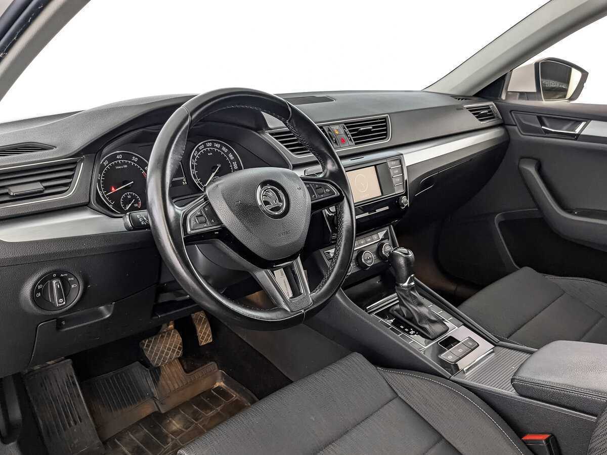 Купить Skoda Superb, 2017, 176 655 км, фото №10