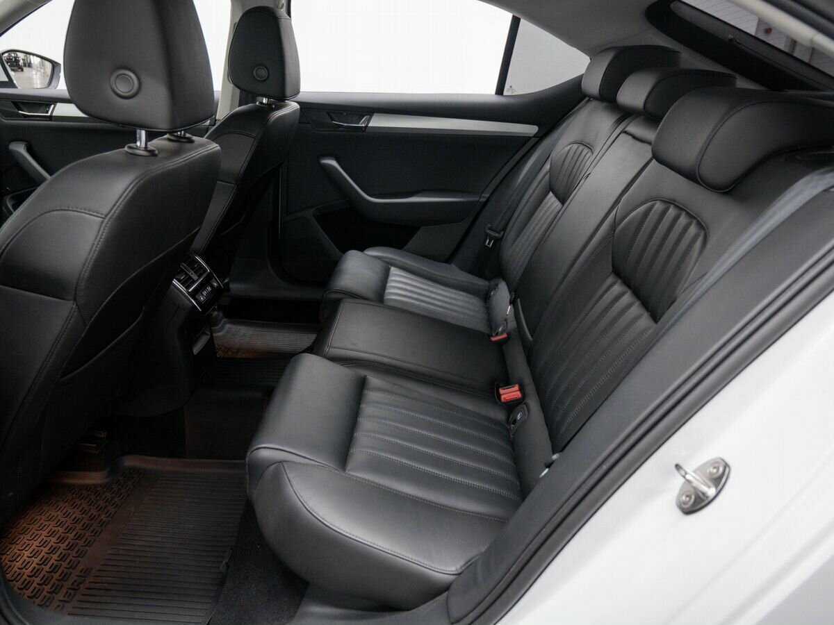 Купить Skoda Superb, 2018, 152 236 км, фото №13