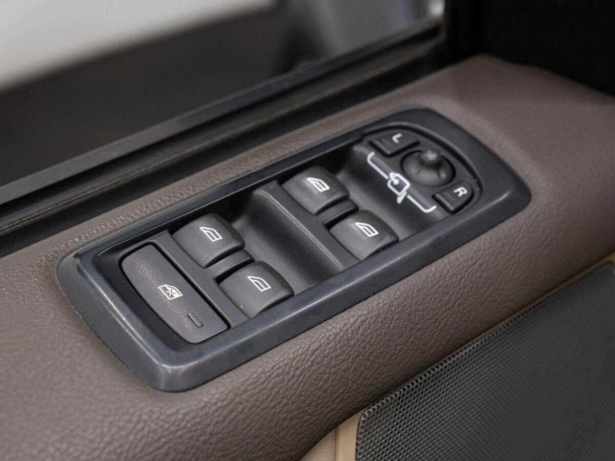 Купить Land Rover Discovery, 2014, 340 000 км, фото №21