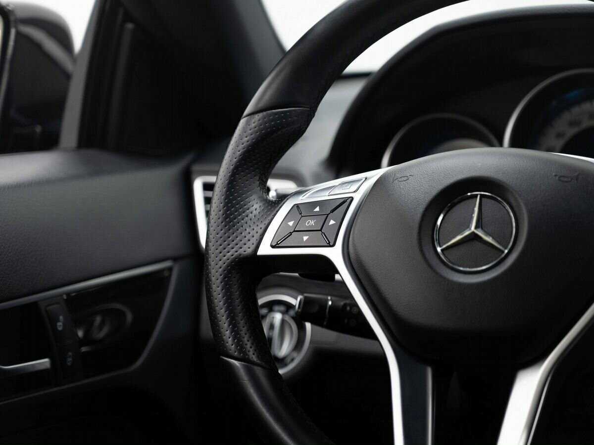 Купить Mercedes-Benz E-Класс 200, 2013, 101 000 км, фото №13