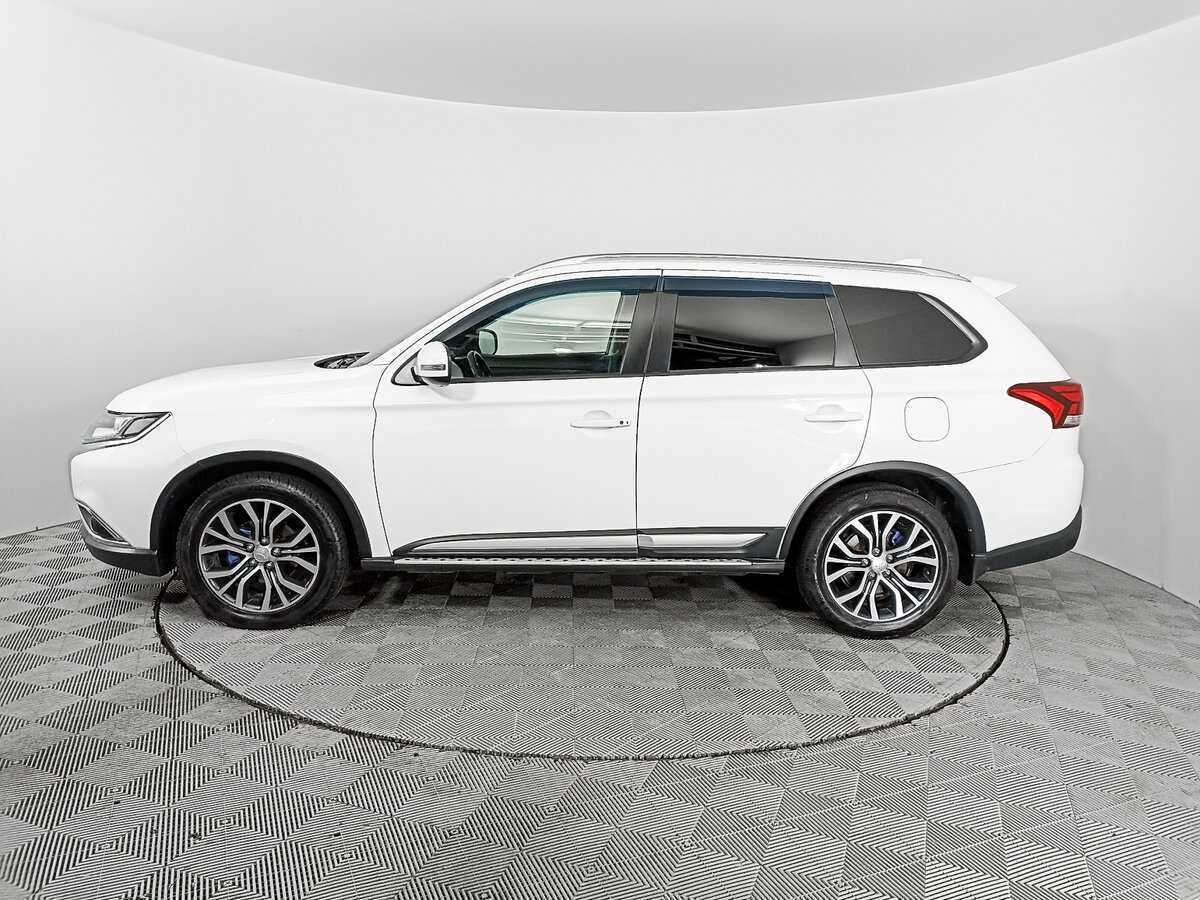 Купить Mitsubishi Outlander, 2018, 167 301 км, фото №8