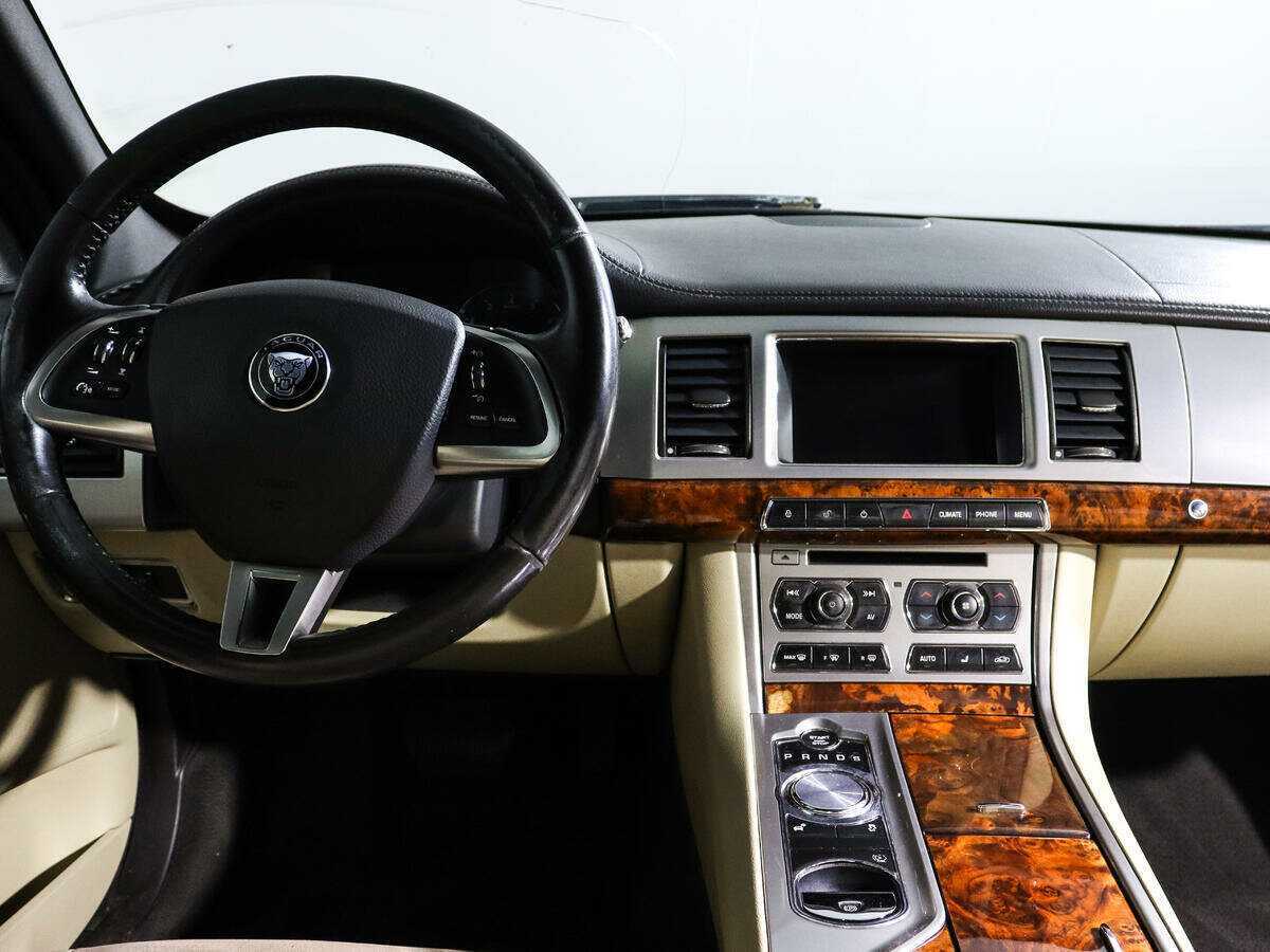 Купить Jaguar XF, 2013, 230 438 км, фото №12