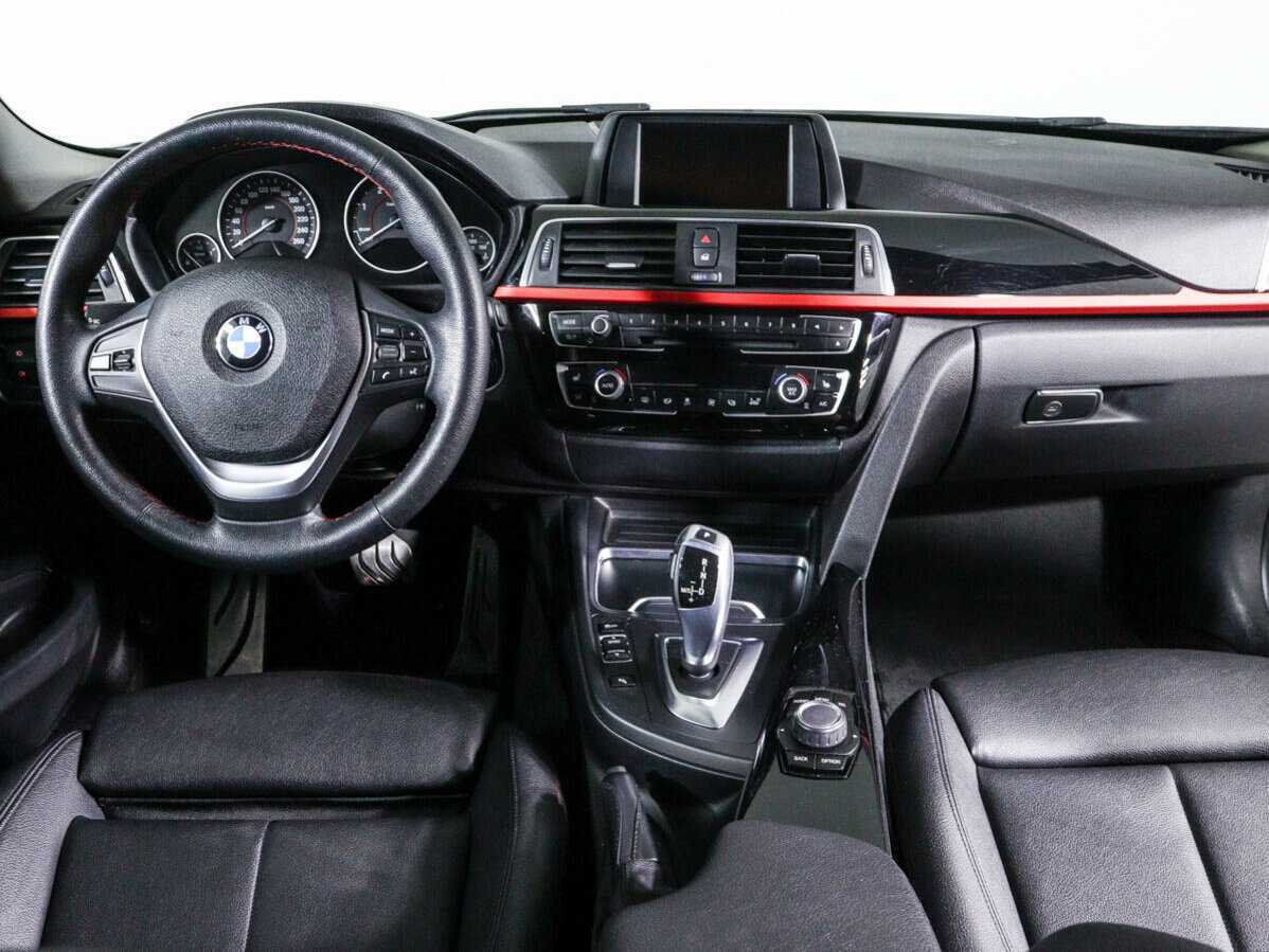 Купить BMW 3 серии 320d, 2016, 117 000 км, фото №10