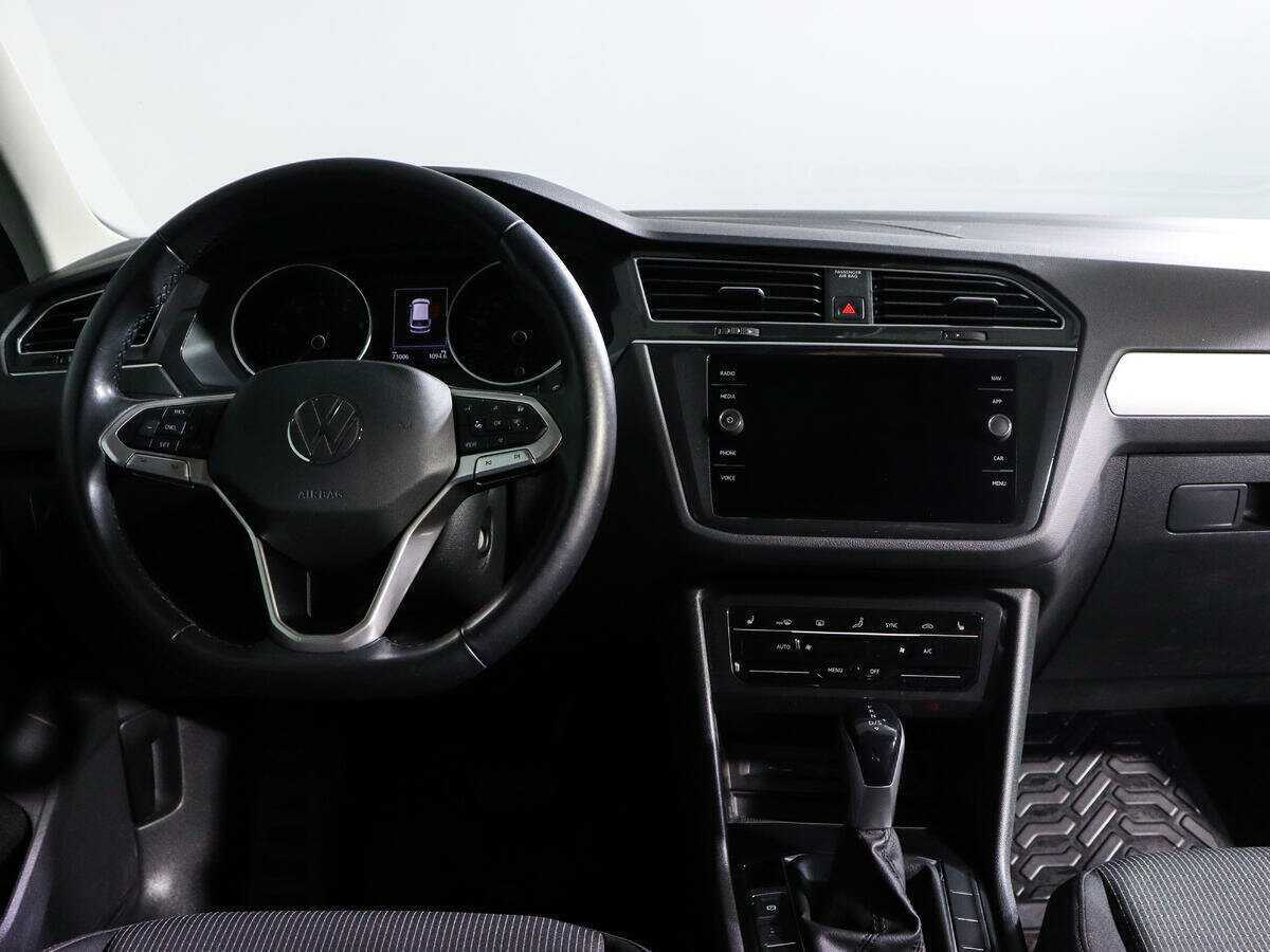 Купить Volkswagen Tiguan, 2021, 72 990 км, фото №9