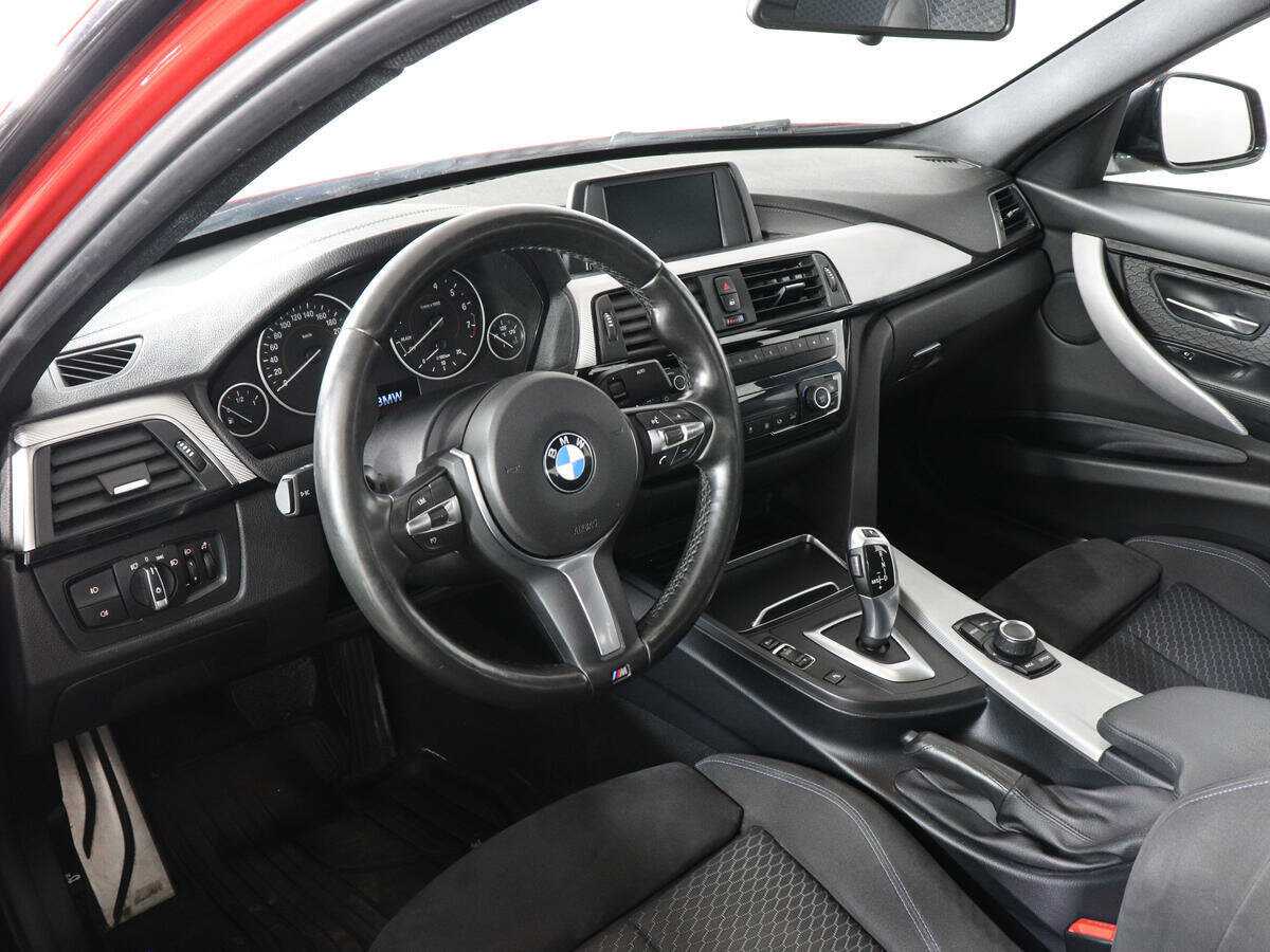 Купить BMW 3 серии 320i xDrive, 2018, 140 600 км, фото №12