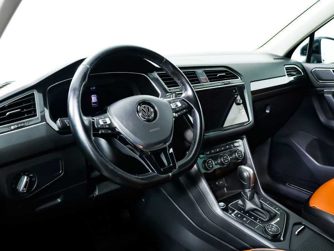 Купить Volkswagen Tiguan, 2017, 136 929 км, фото №13