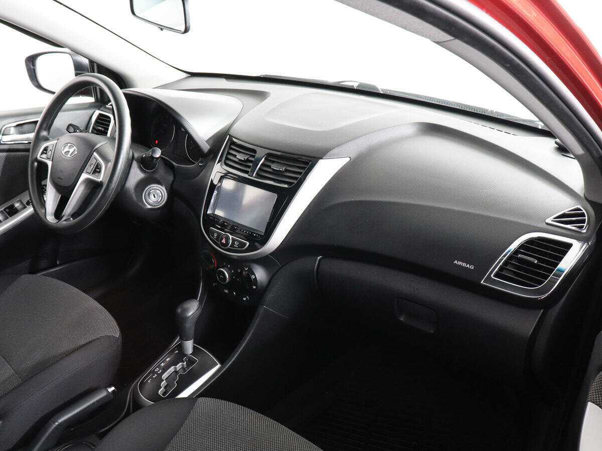 Купить Hyundai Solaris, 2013, 184 158 км, фото №6