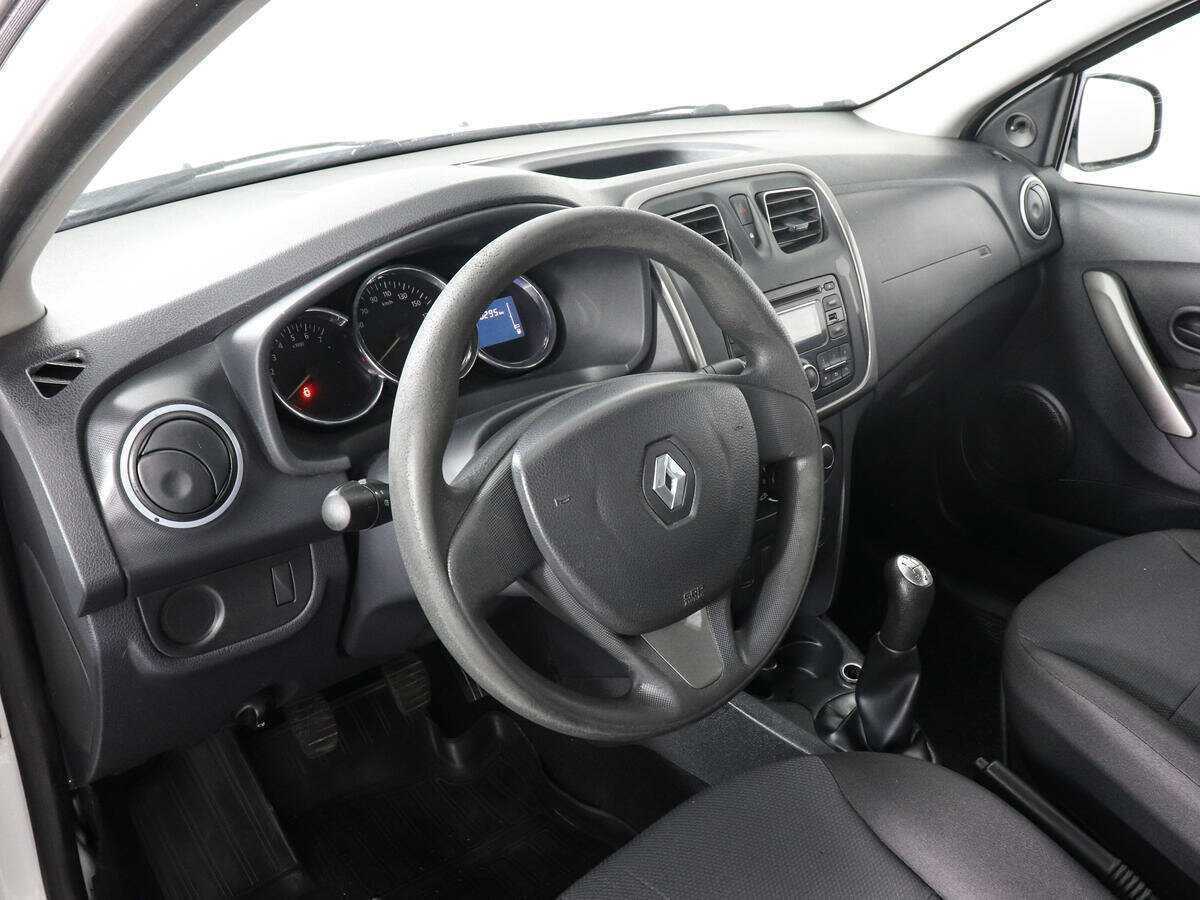 Купить Renault Logan, 2014, 210 294 км, фото №5