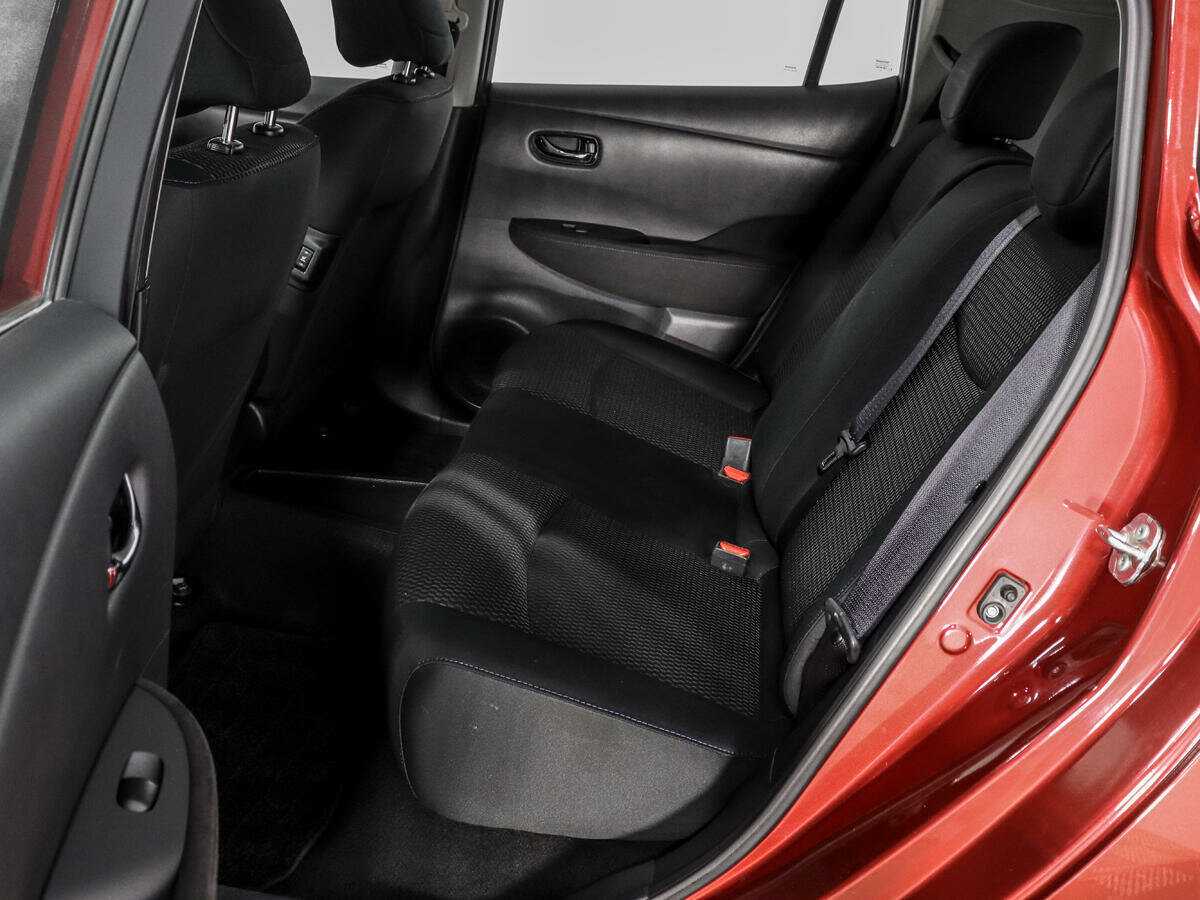 Купить Nissan Leaf, 2013, 66 405 км, фото №14