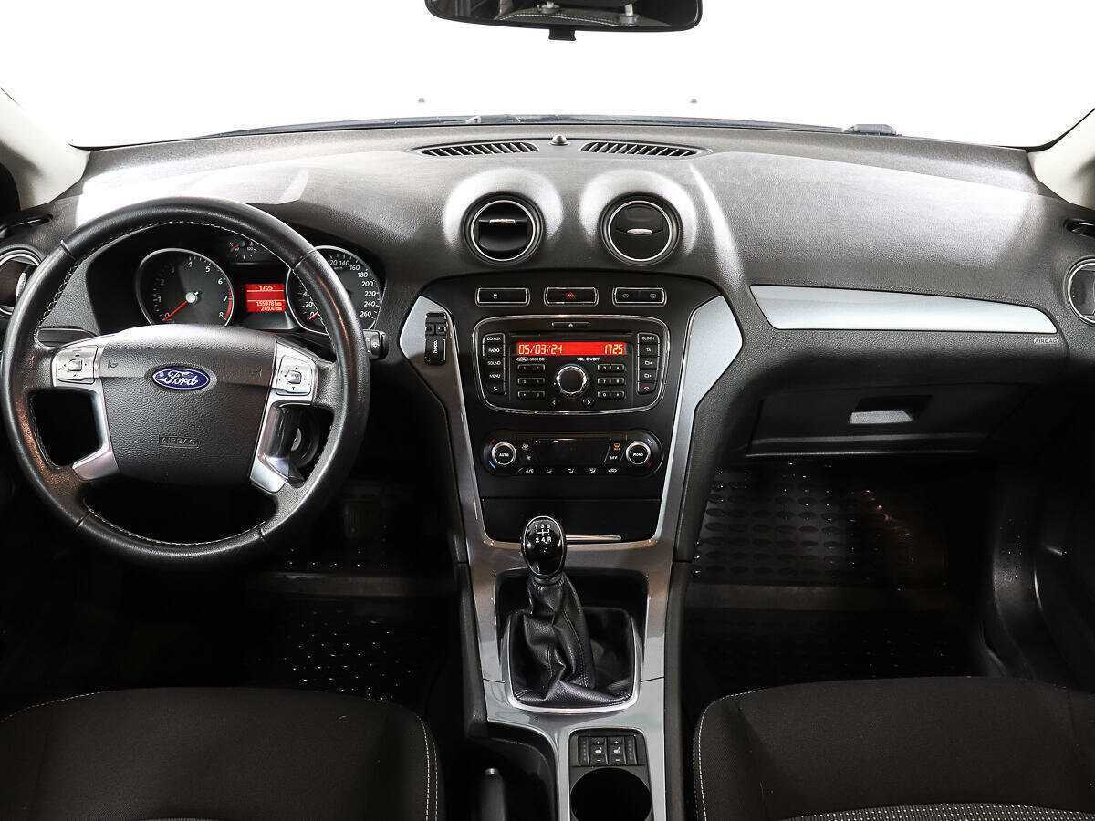 Купить Ford Mondeo, 2013, 155 977 км, фото №12