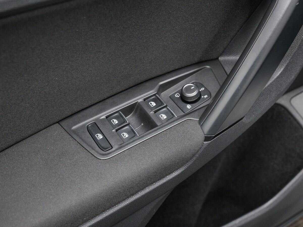 Купить Volkswagen Tiguan, 2017, 146 000 км, фото №17