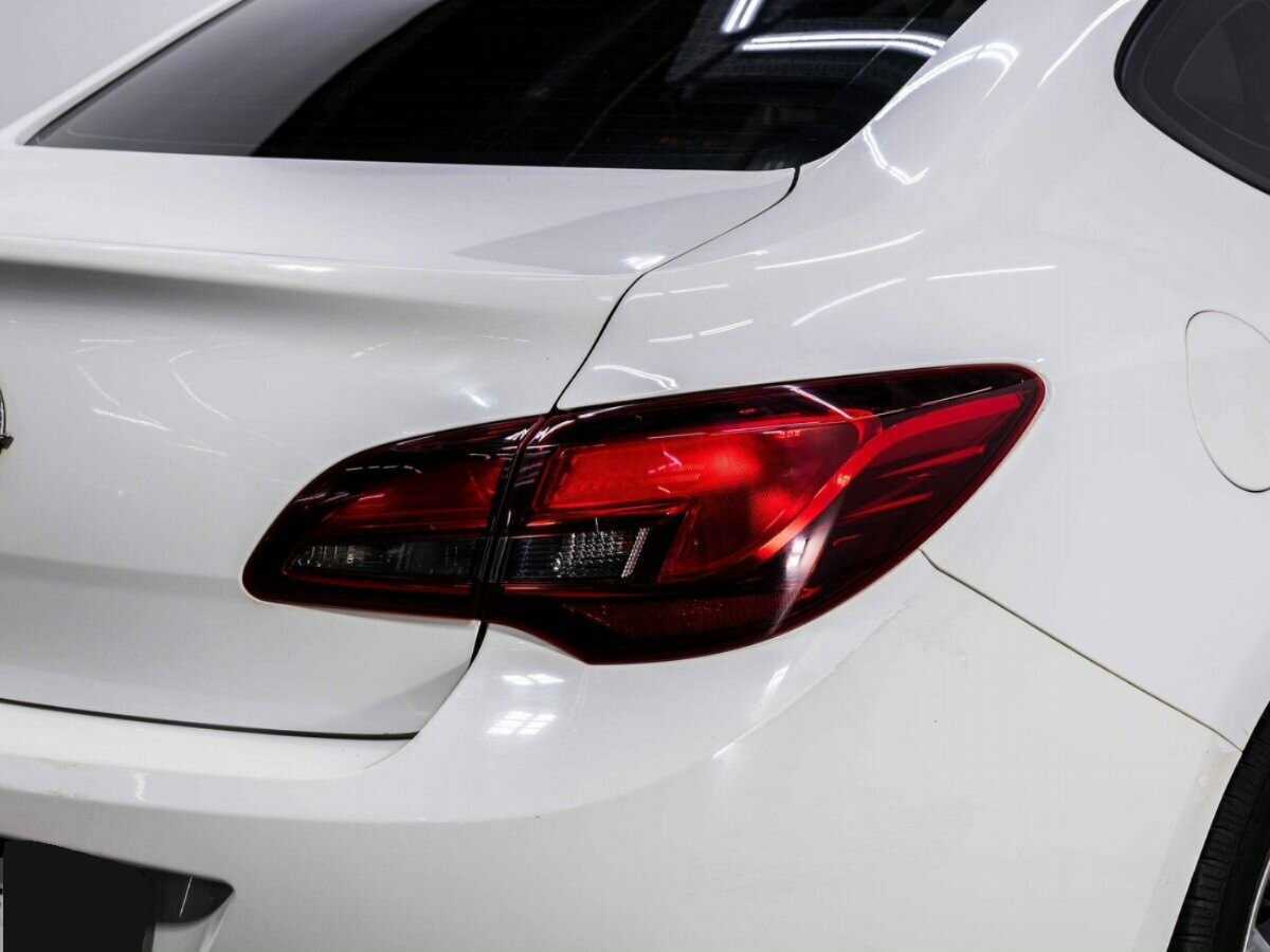 Купить Opel Astra, 2013, 236 636 км, фото №22