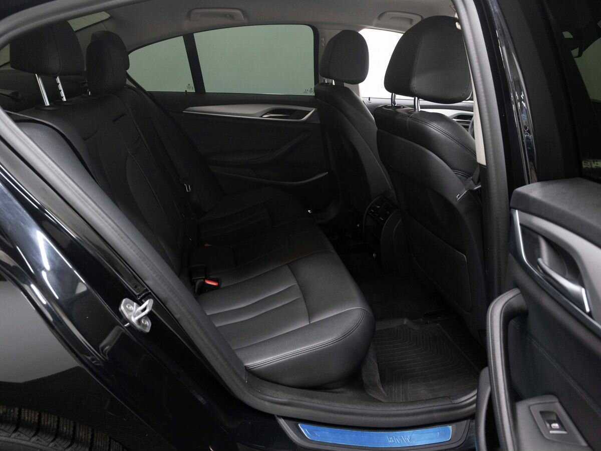 Купить BMW 5 серии 520i, 2019, 179 895 км, фото №12