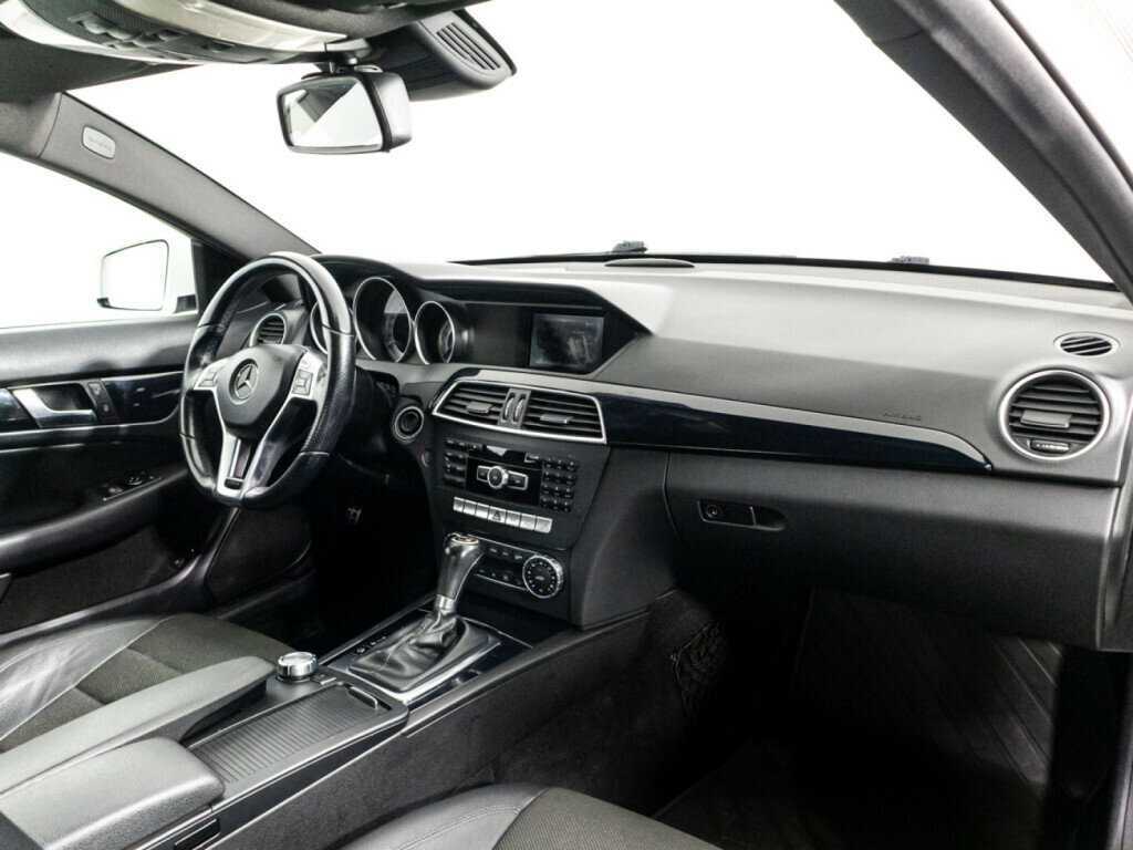 Купить Mercedes-Benz C-Класс 180, 2013, 130 466 км, фото №9