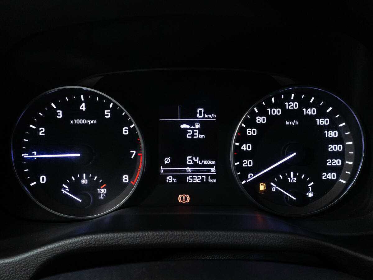 Купить Hyundai Elantra, 2017, 153 266 км, фото №12