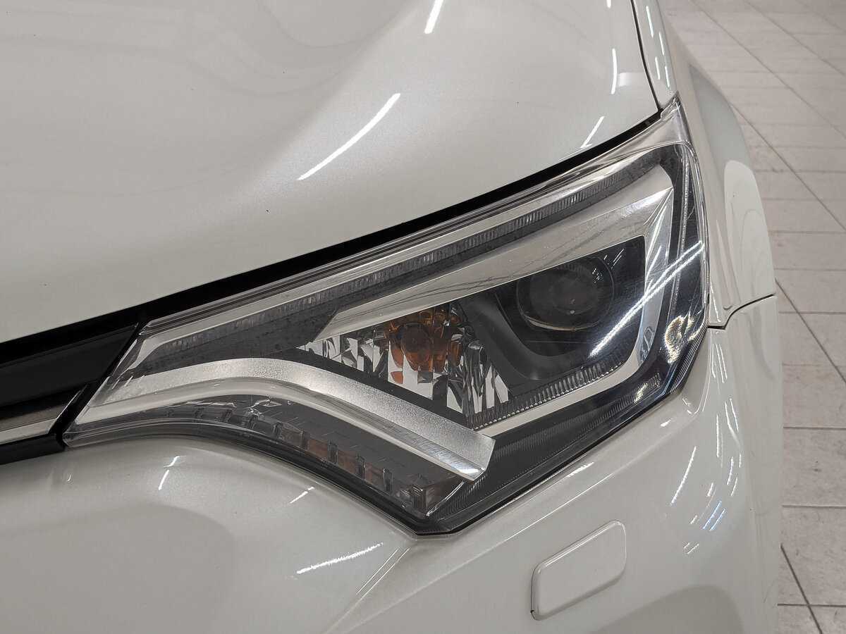 Купить Toyota RAV4, 2017, 148 099 км, фото №11