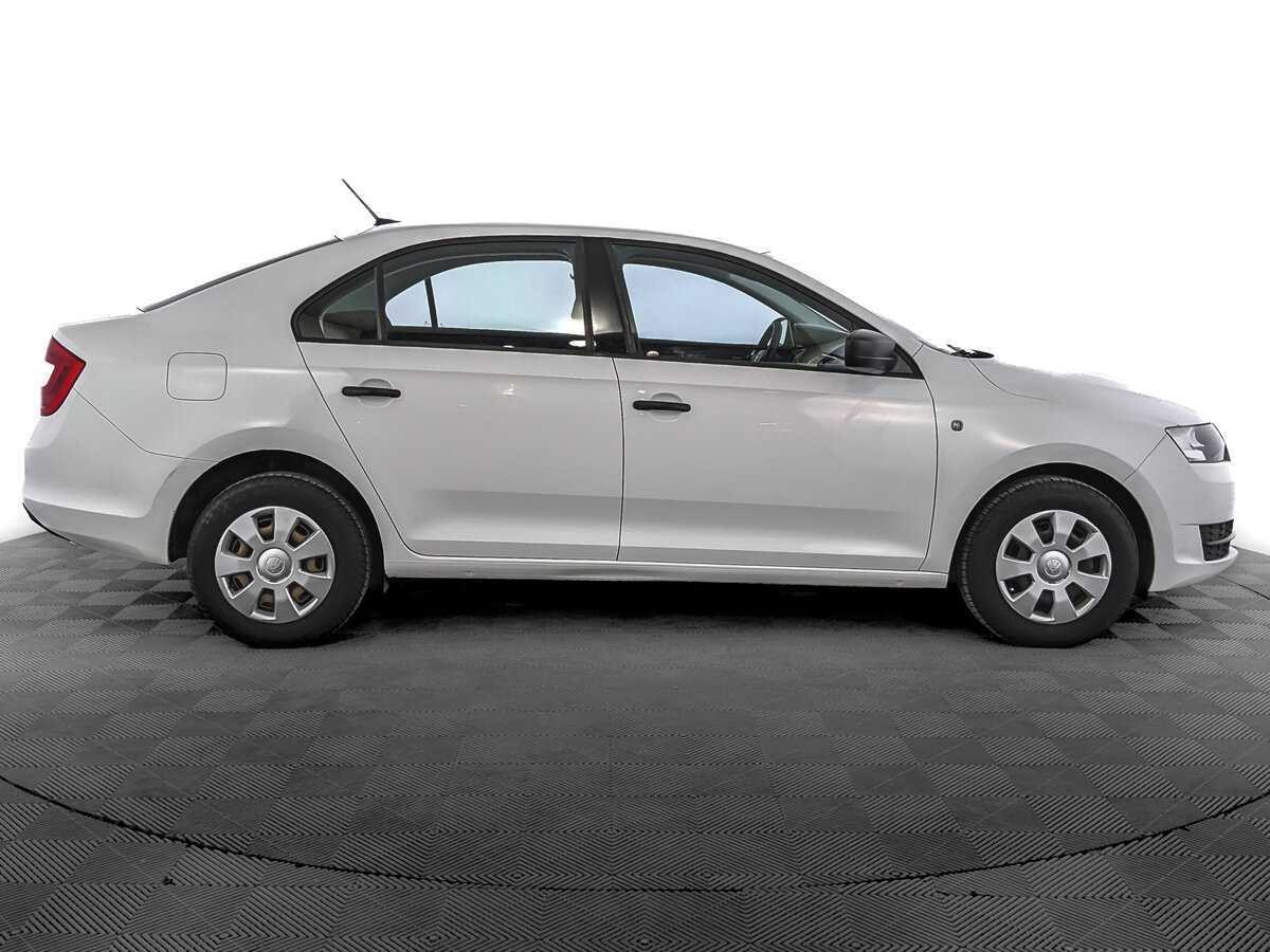 Купить Skoda Rapid, 2017, 149 922 км, фото №4