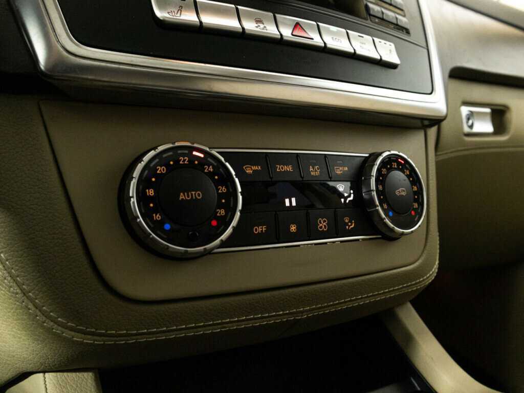 Купить Mercedes-Benz M-Класс 350 CDI, 2015, 210 866 км, фото №16