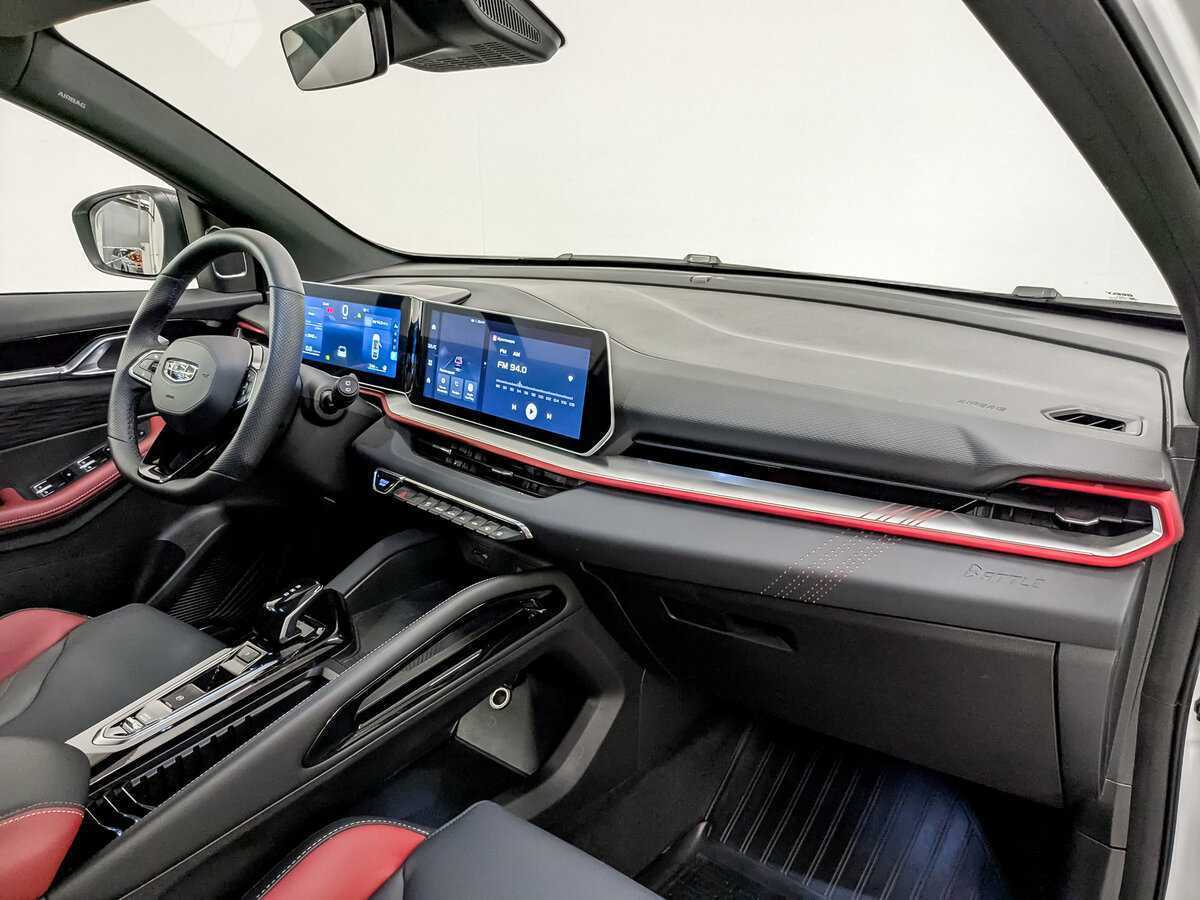 Купить Geely Coolray, 2024, 3 539 км, фото №11