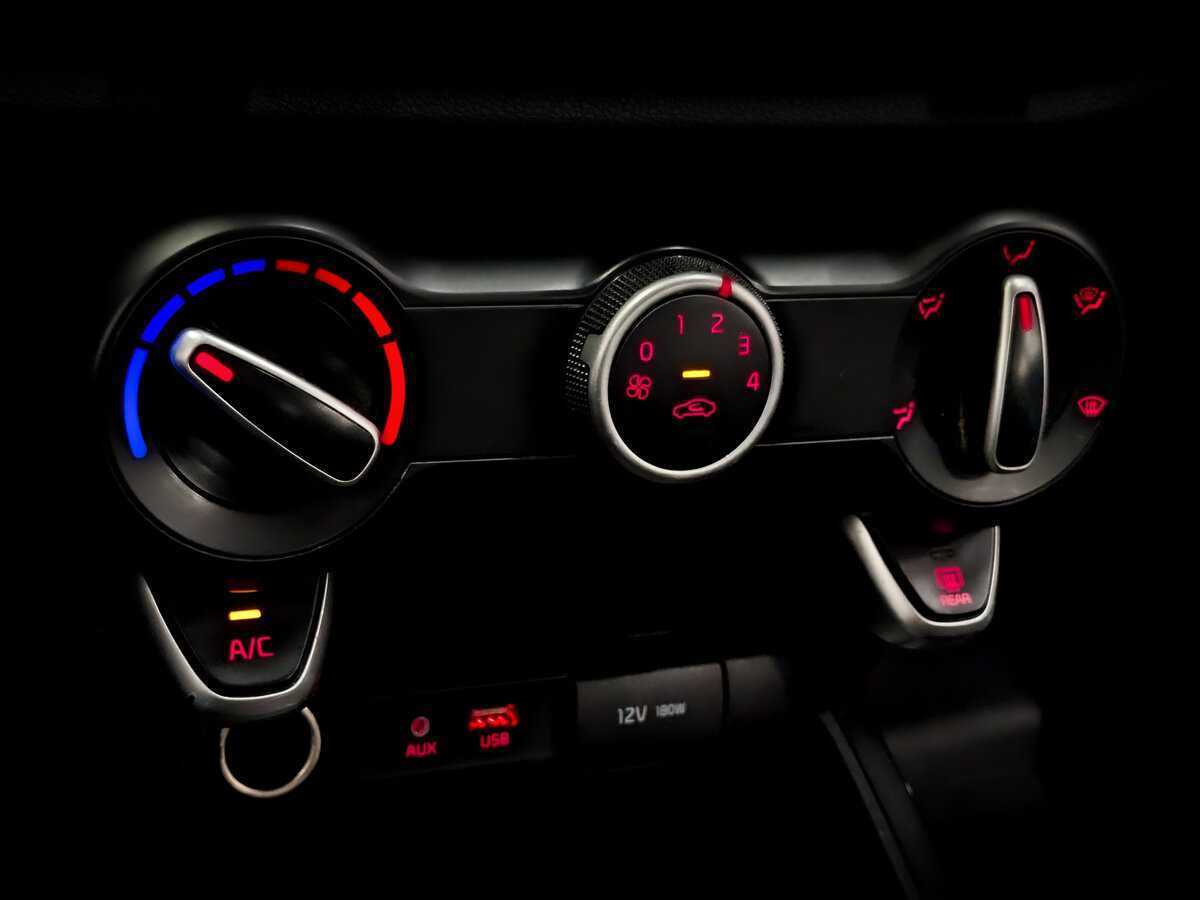 Купить Kia Rio X-Line, 2020, 192 017 км, фото №23