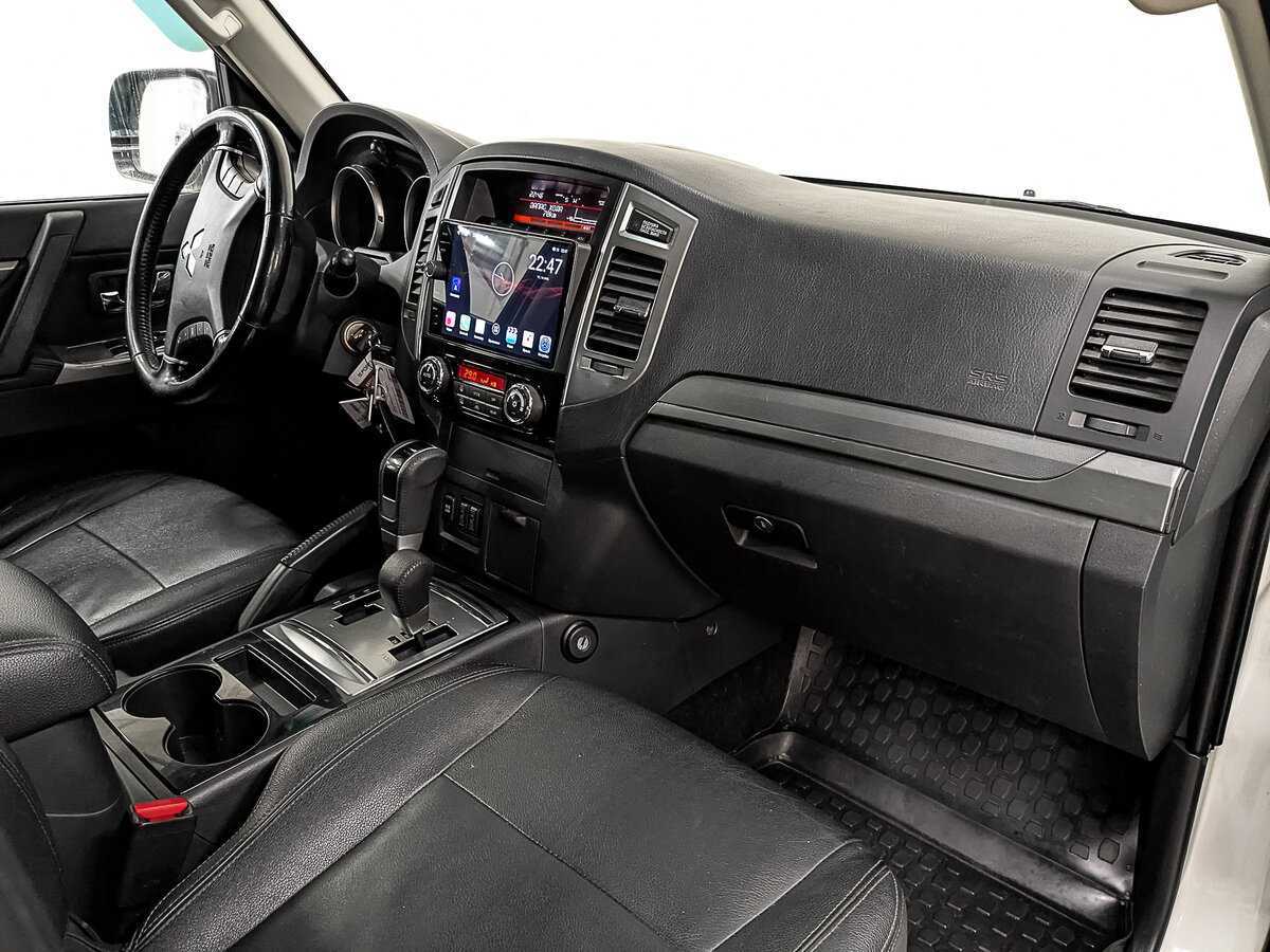 Купить Mitsubishi Pajero, 2015, 235 560 км, фото №13