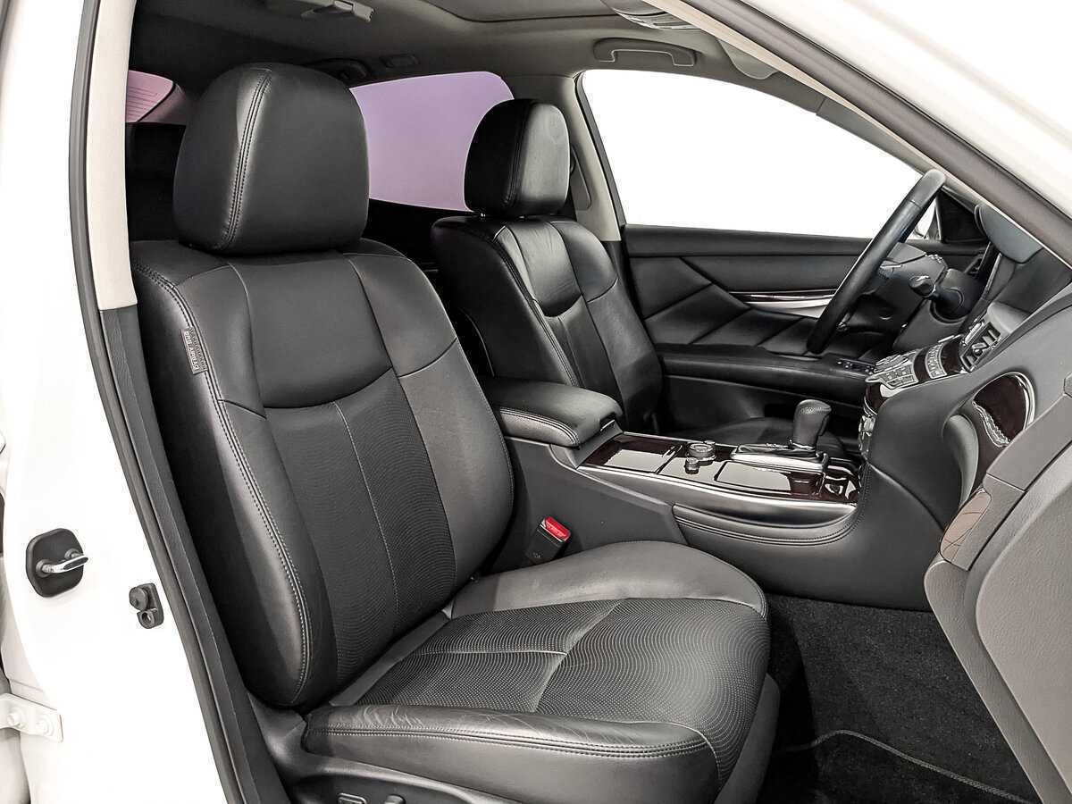 Купить Infiniti Q70, 2016, 88 021 км, фото №24