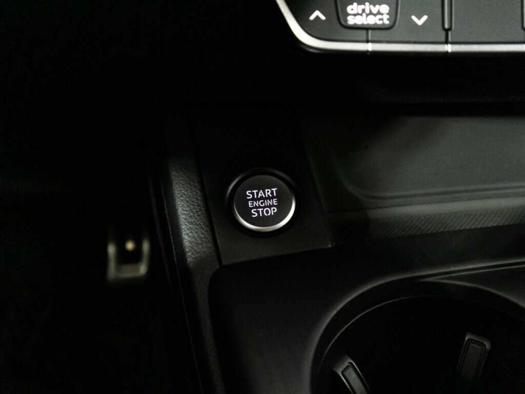 Купить Audi A4, 2019, 112 978 км, фото №20