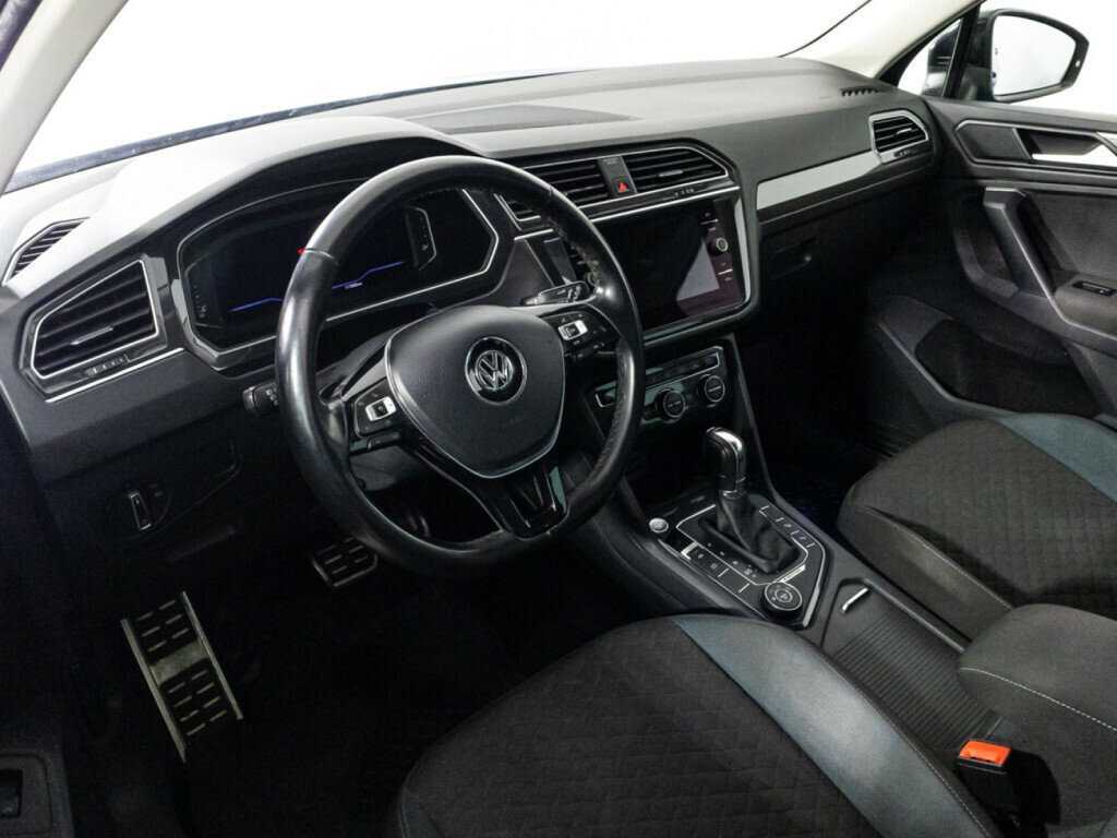 Купить Volkswagen Tiguan, 2019, 116 996 км, фото №11