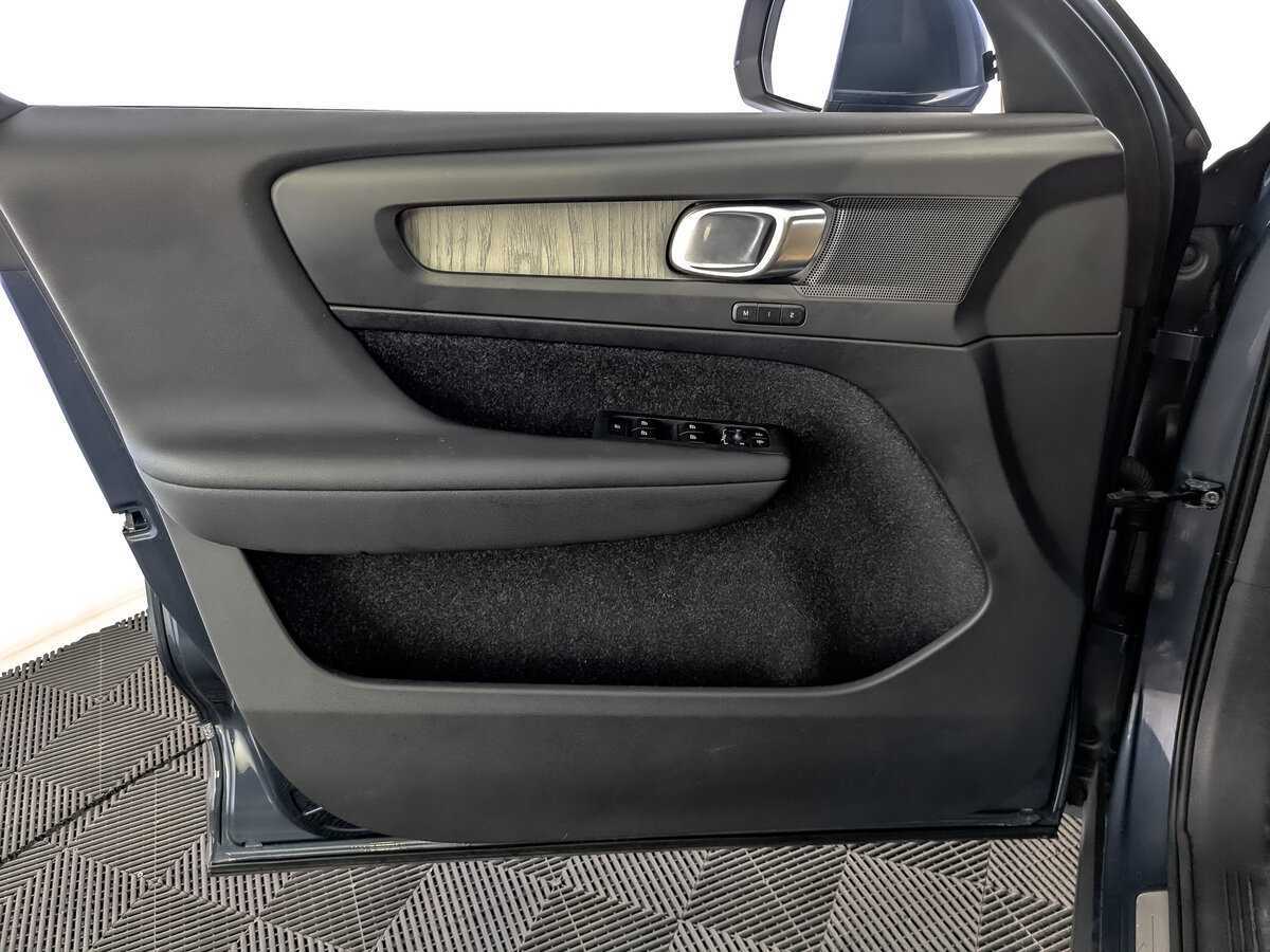 Купить Volvo XC40, 2019, 78 354 км, фото №18