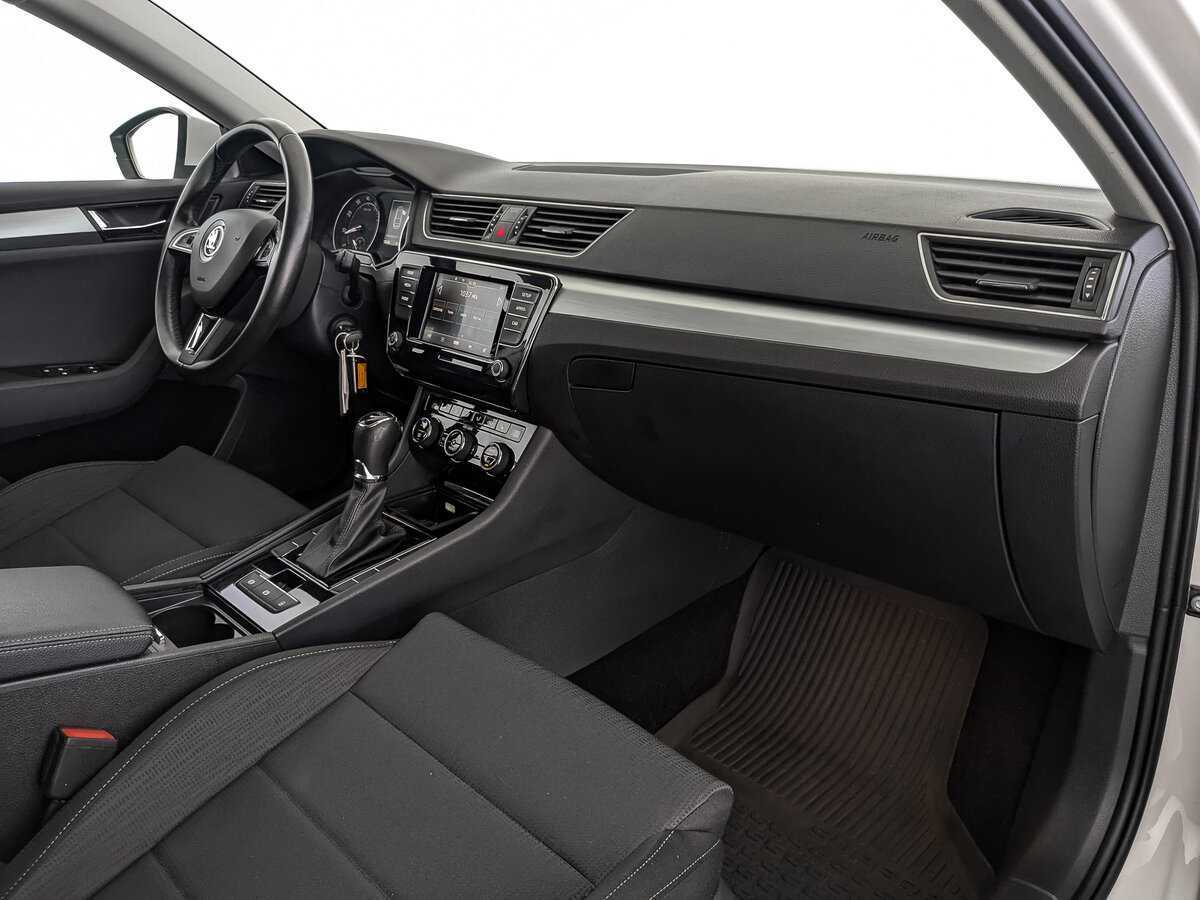 Купить Skoda Superb, 2017, 105 276 км, фото №11