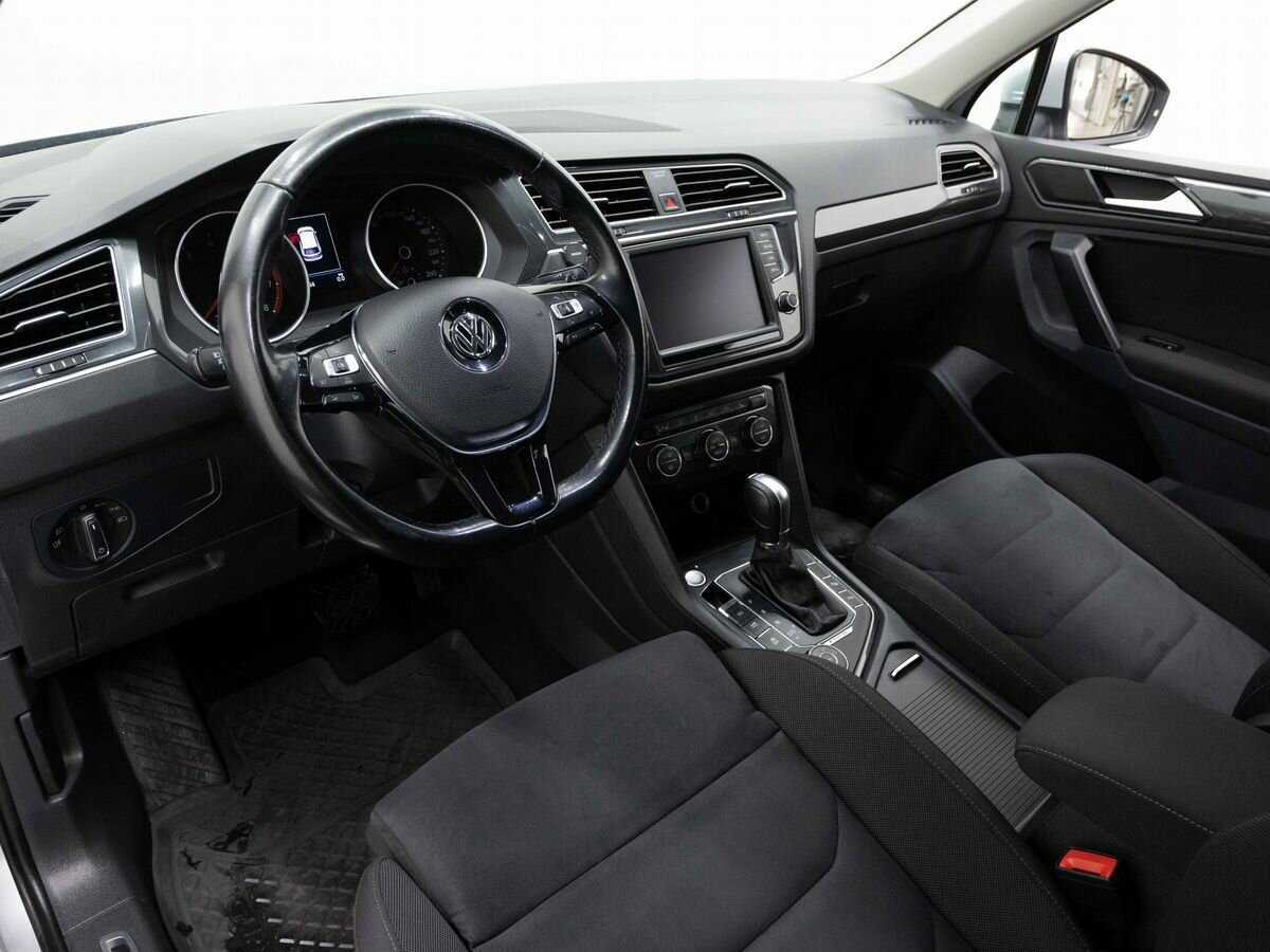 Купить Volkswagen Tiguan, 2017, 174 939 км, фото №8