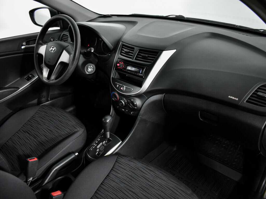 Купить Hyundai Solaris, 2015, 122 022 км, фото №11